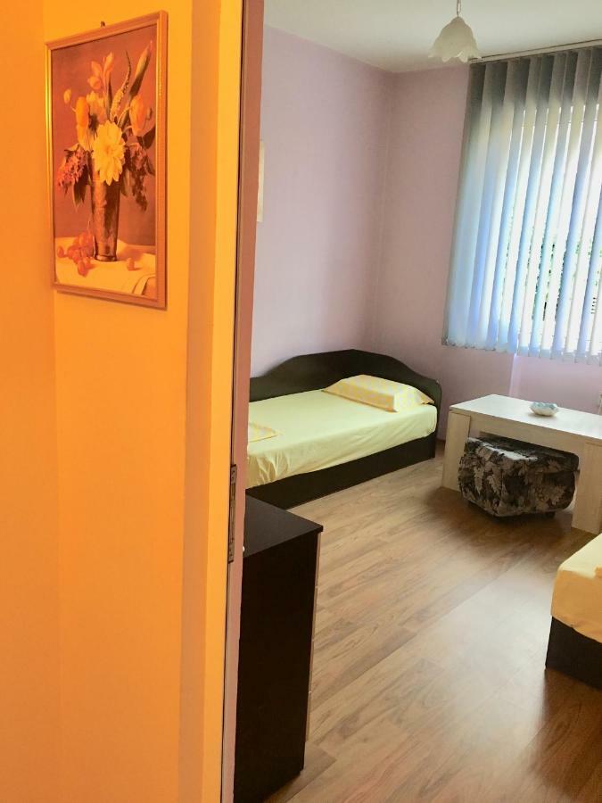 Apartment Andrea Warna Zewnętrze zdjęcie